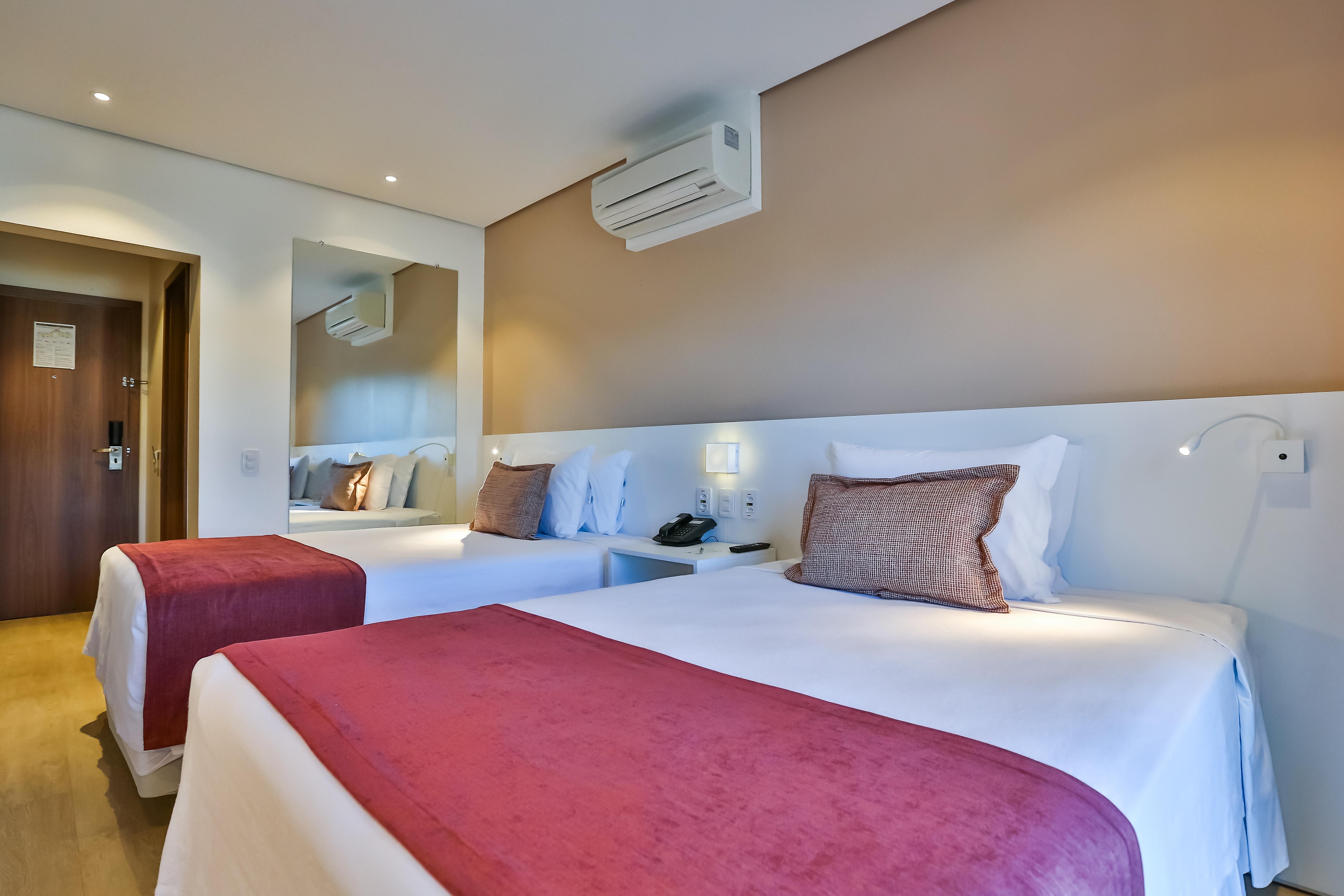 Quality Hotel Blumenau Exterior photo