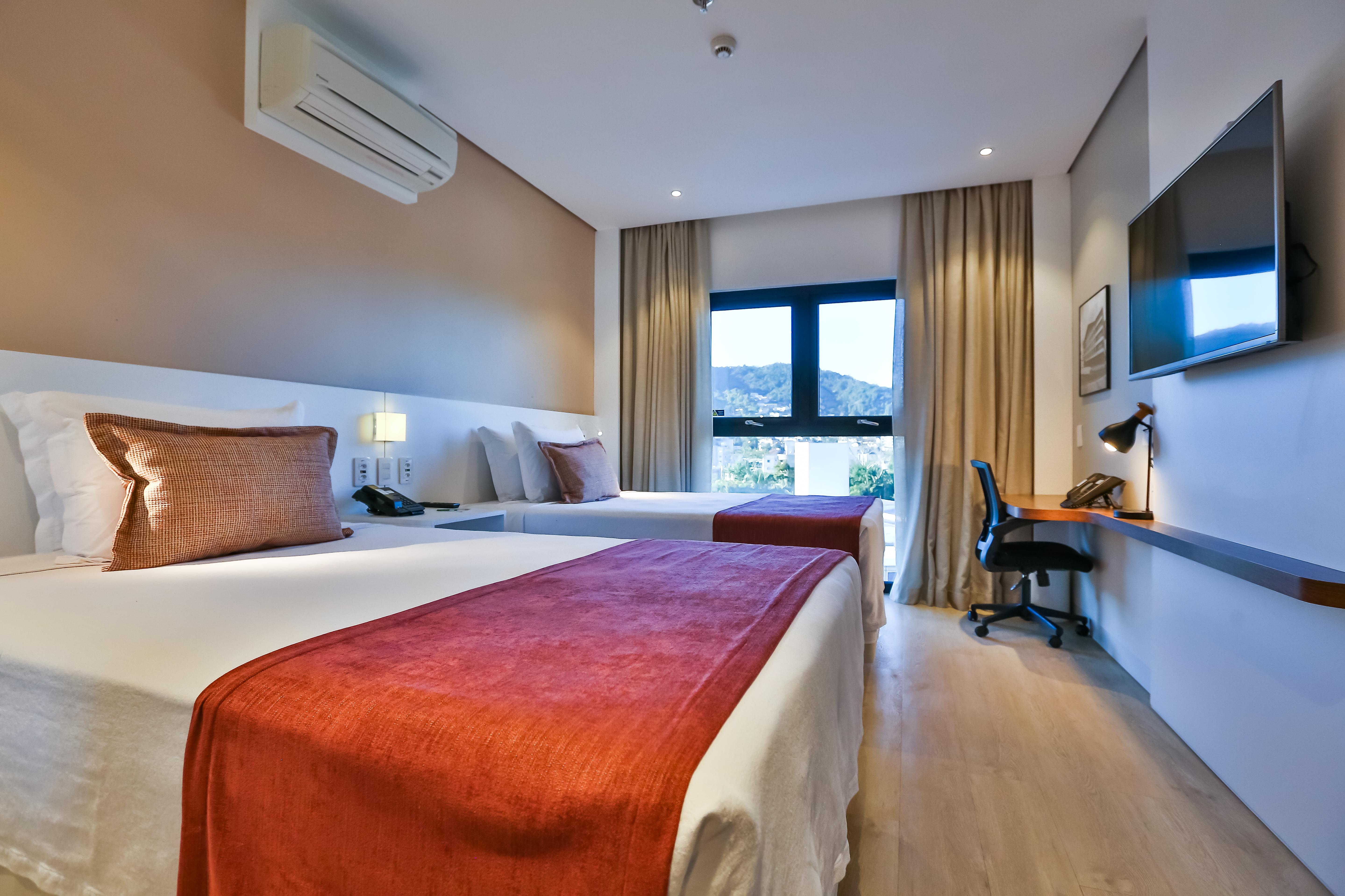 Quality Hotel Blumenau Exterior photo
